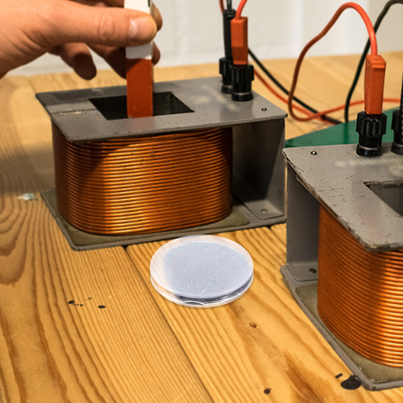 磁性鉄粉ボックス 丈夫なプラスチックケース 学校科学プロジェ - Science Project Physics のレビューと価格